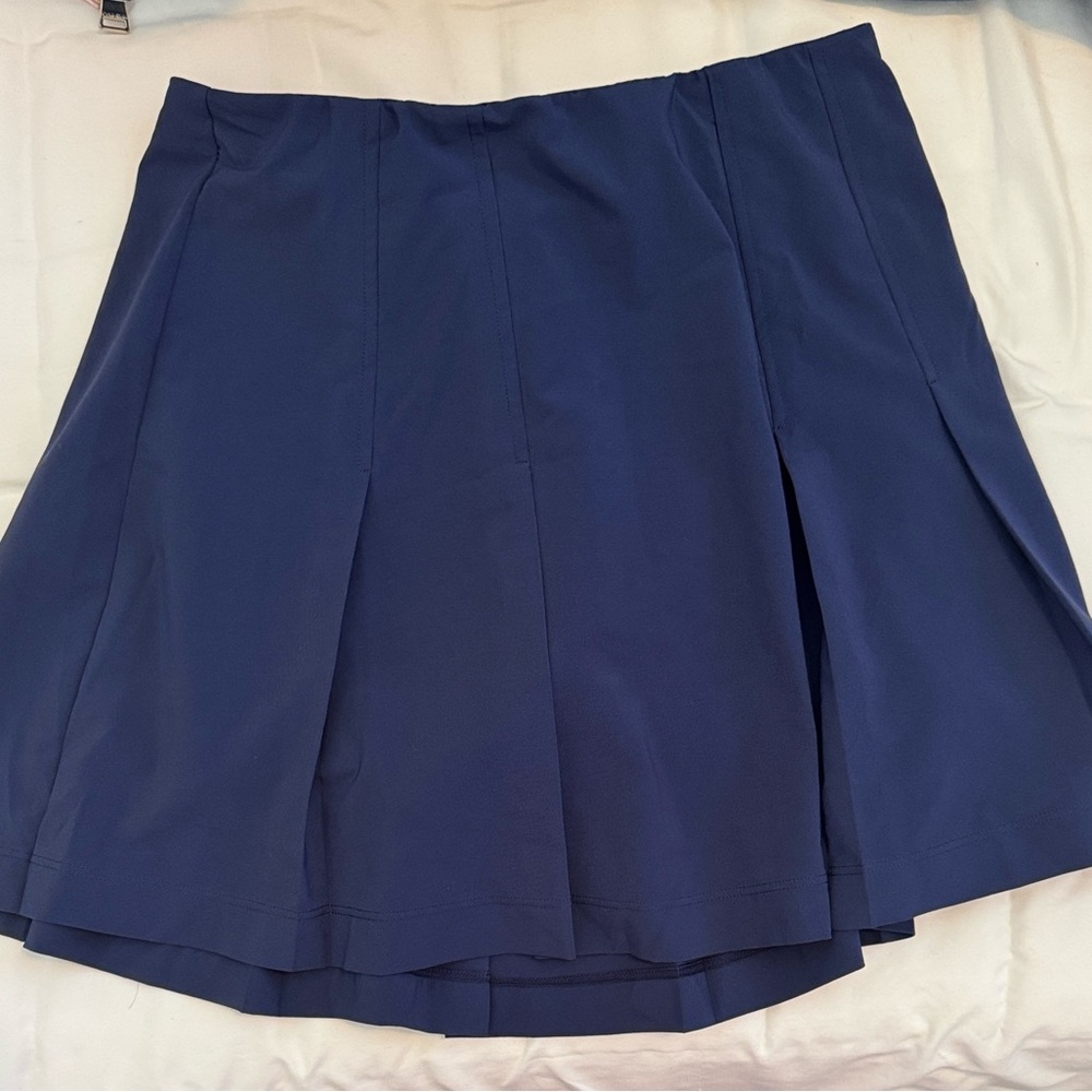 Greyson Women’s pleated skirt Deep Blue